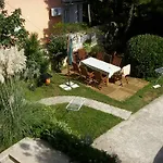 Gasthuis Apartments Premantura 3*