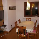 Gasthuis Apartments Premantura 3*