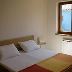 Gasthuis Apartments Premantura 3*