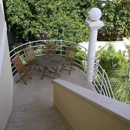 Apartments Premantura Penzion