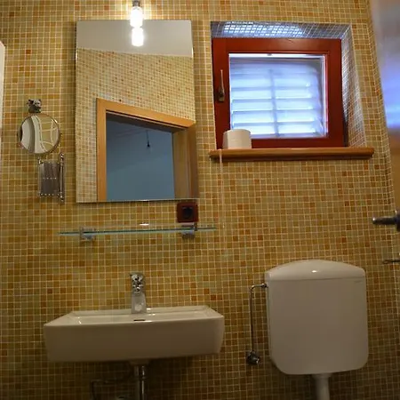 Apartments Premantura بريمونتيرا