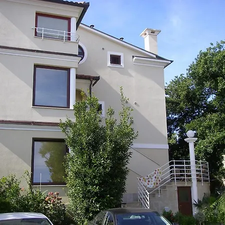 Apartments Premantura Premantura